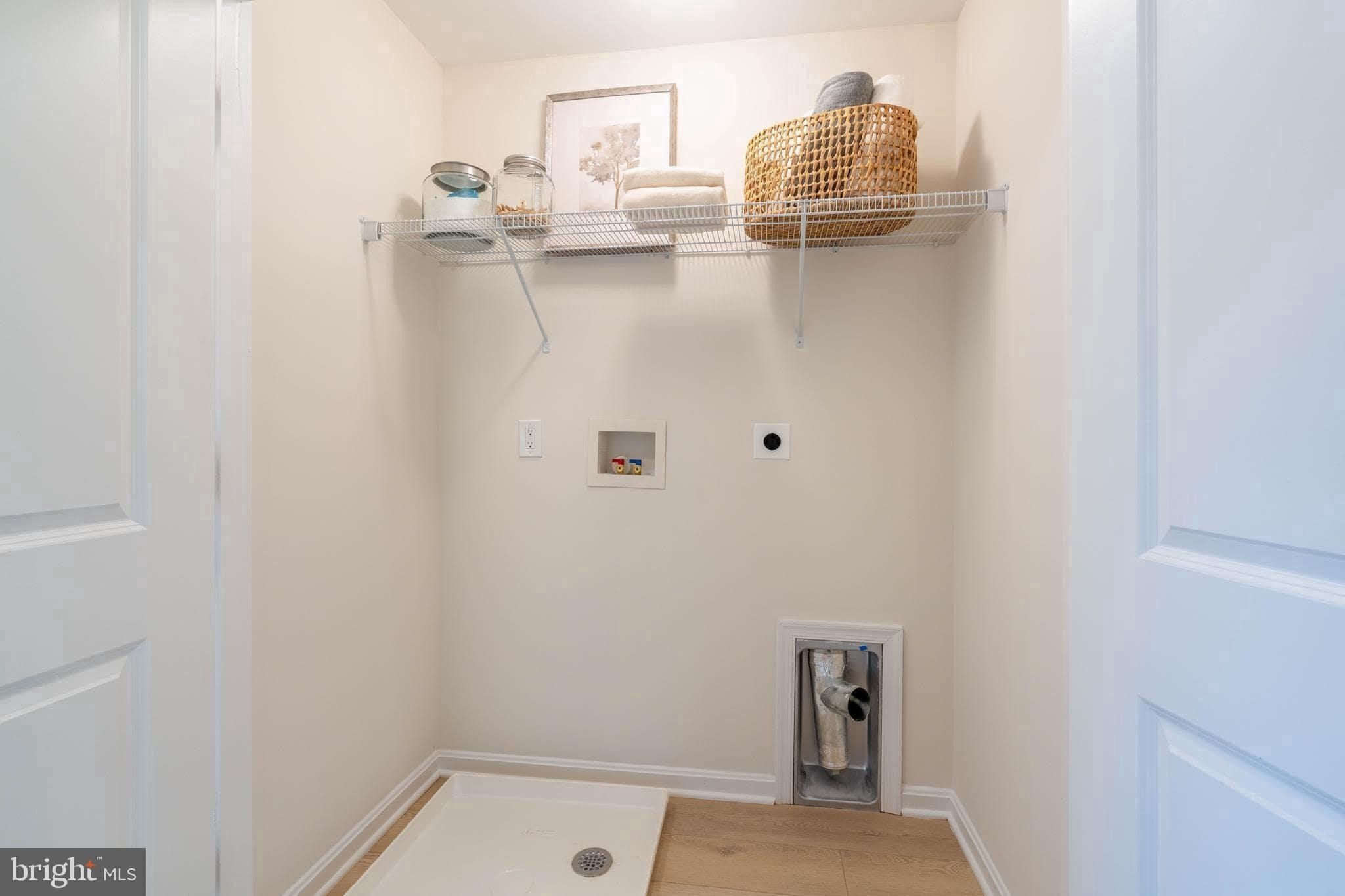 25 Whitaker Court. Millville, NJ 08332