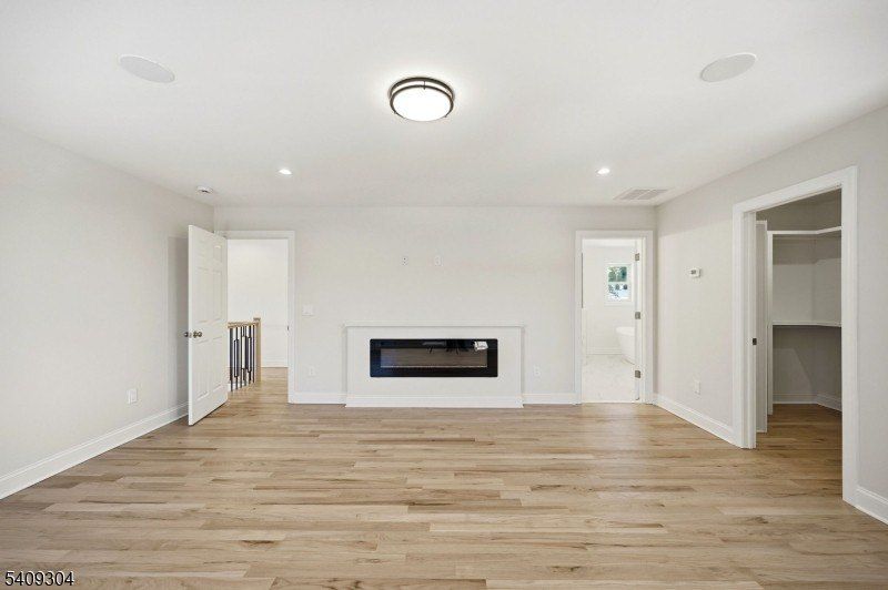 Eagles Nest Ter. West Milford, NJ 07480