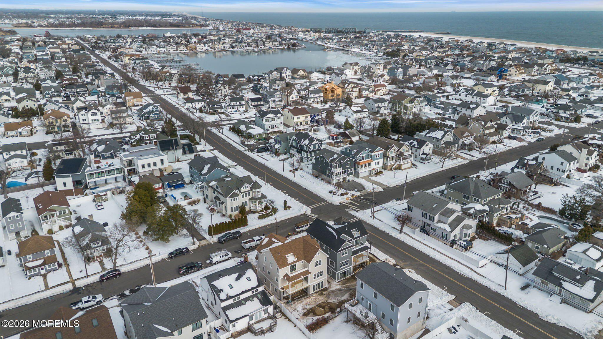 202 Central Avenue. Point Pleasant Beach, NJ 08742