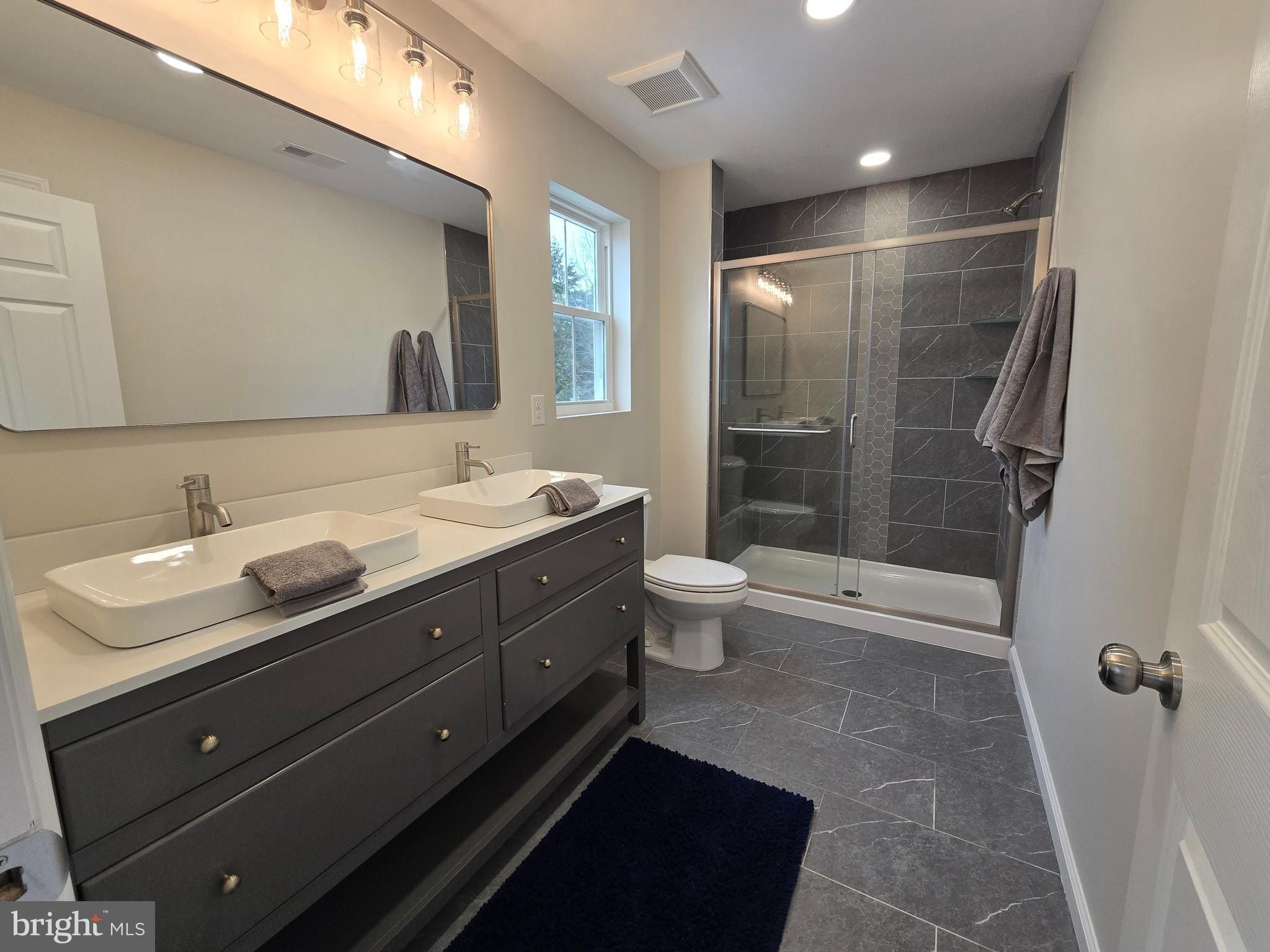 314 Columbia Boulevard. National Park, NJ 08063