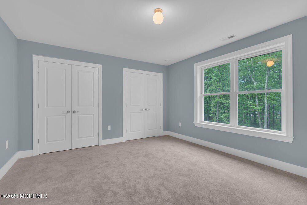 871 Woodbury Drive. Jackson, NJ 08527