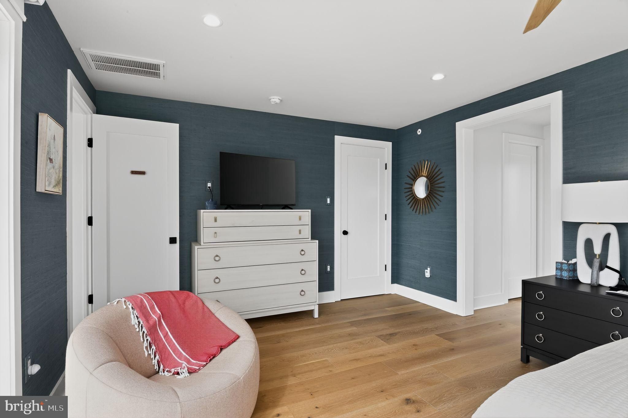 923 Stone Harbor Boulevard W. Stone Harbor, NJ 08247