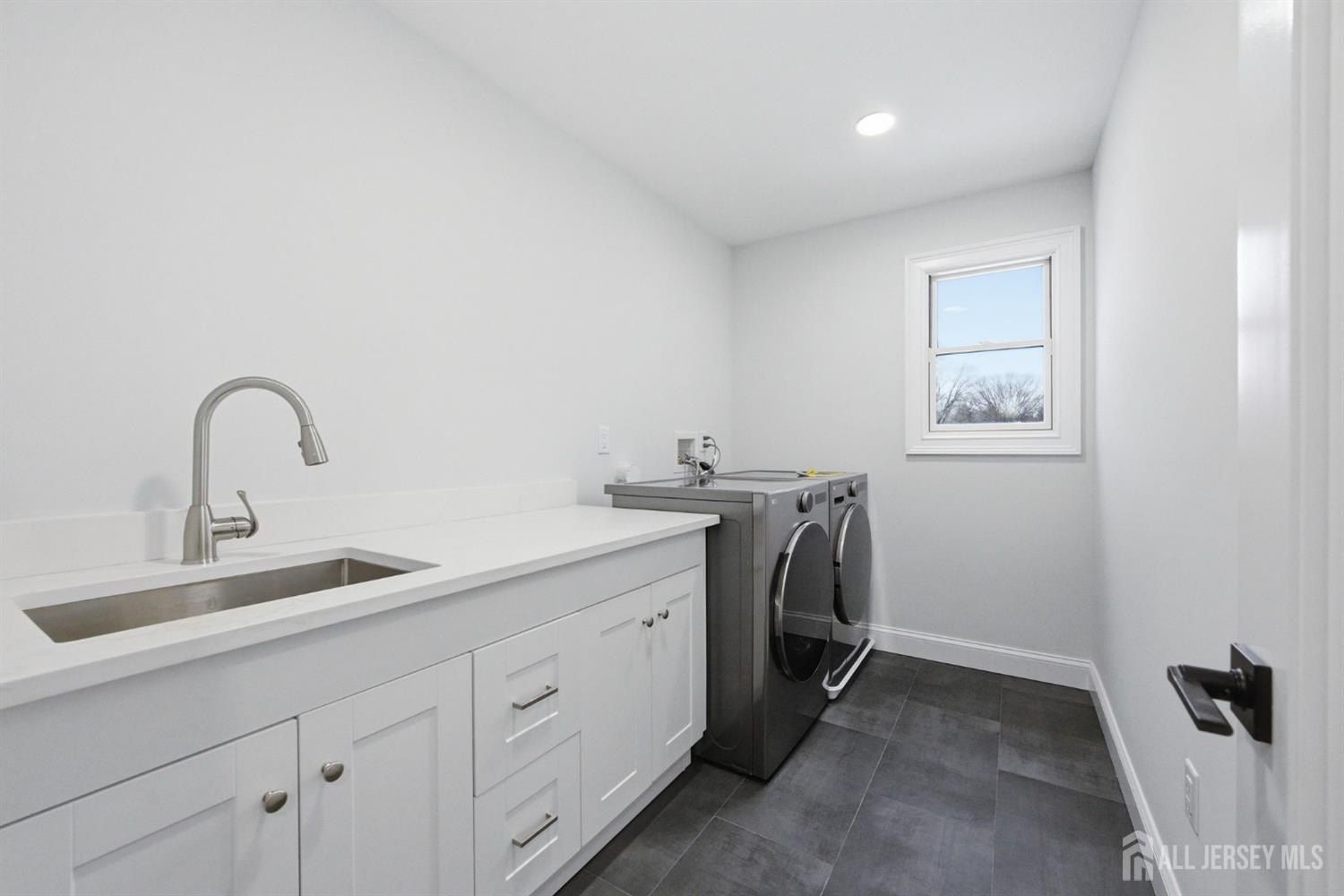 931 Englishtown Road. Old Bridge, NJ 08857