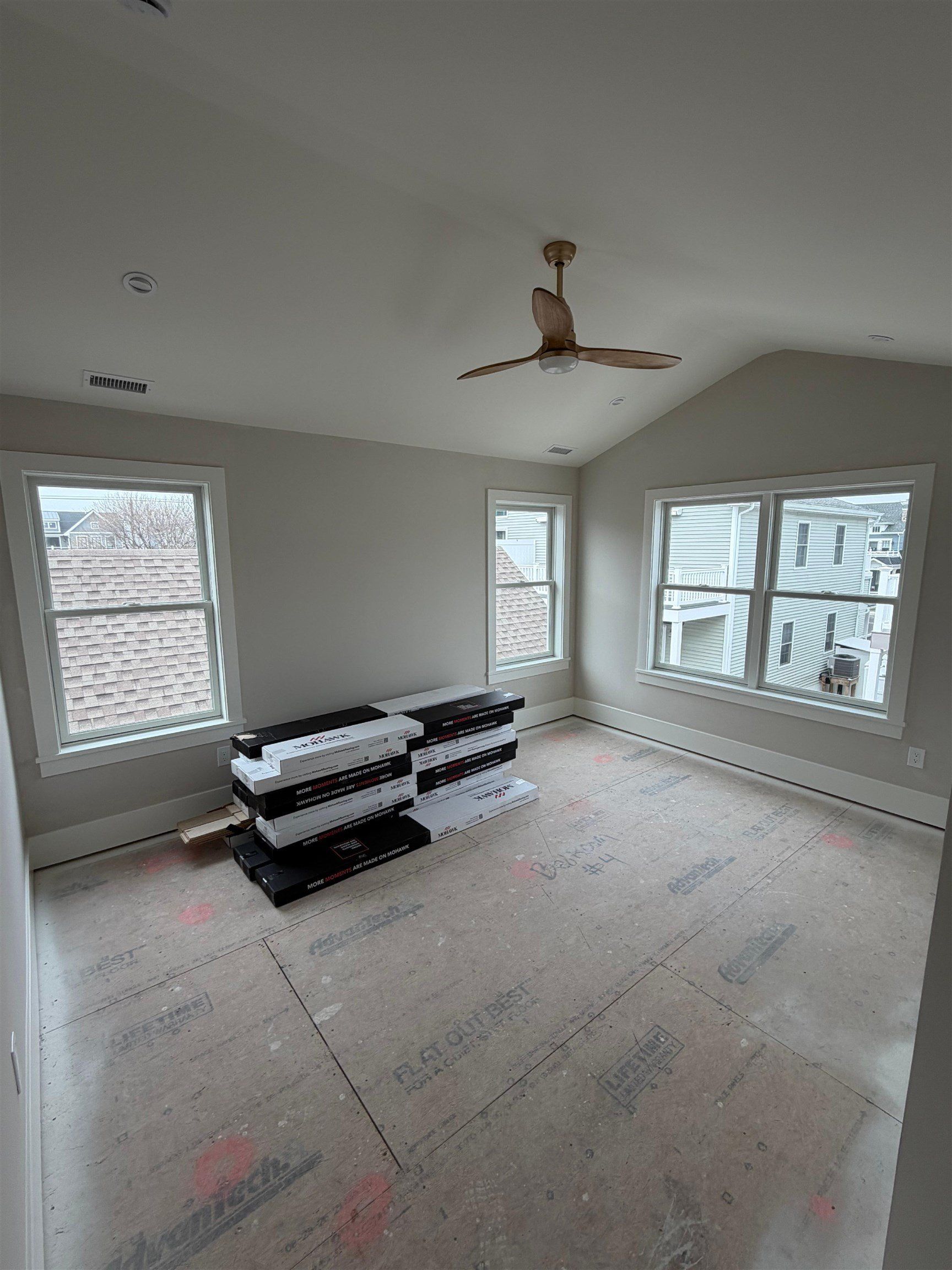 135 W Sweetbriar. Wildwood Crest, NJ 08260