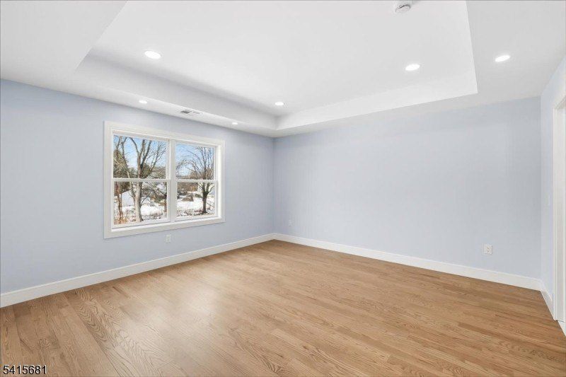 34 Zazzetti St. Waldwick, NJ 07463