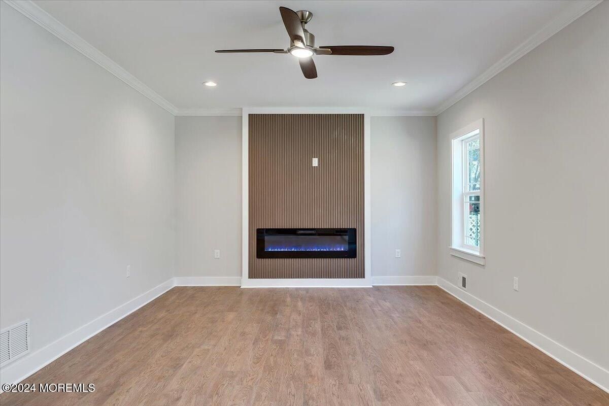 545 Halliard Avenue. Beachwood, NJ 08722