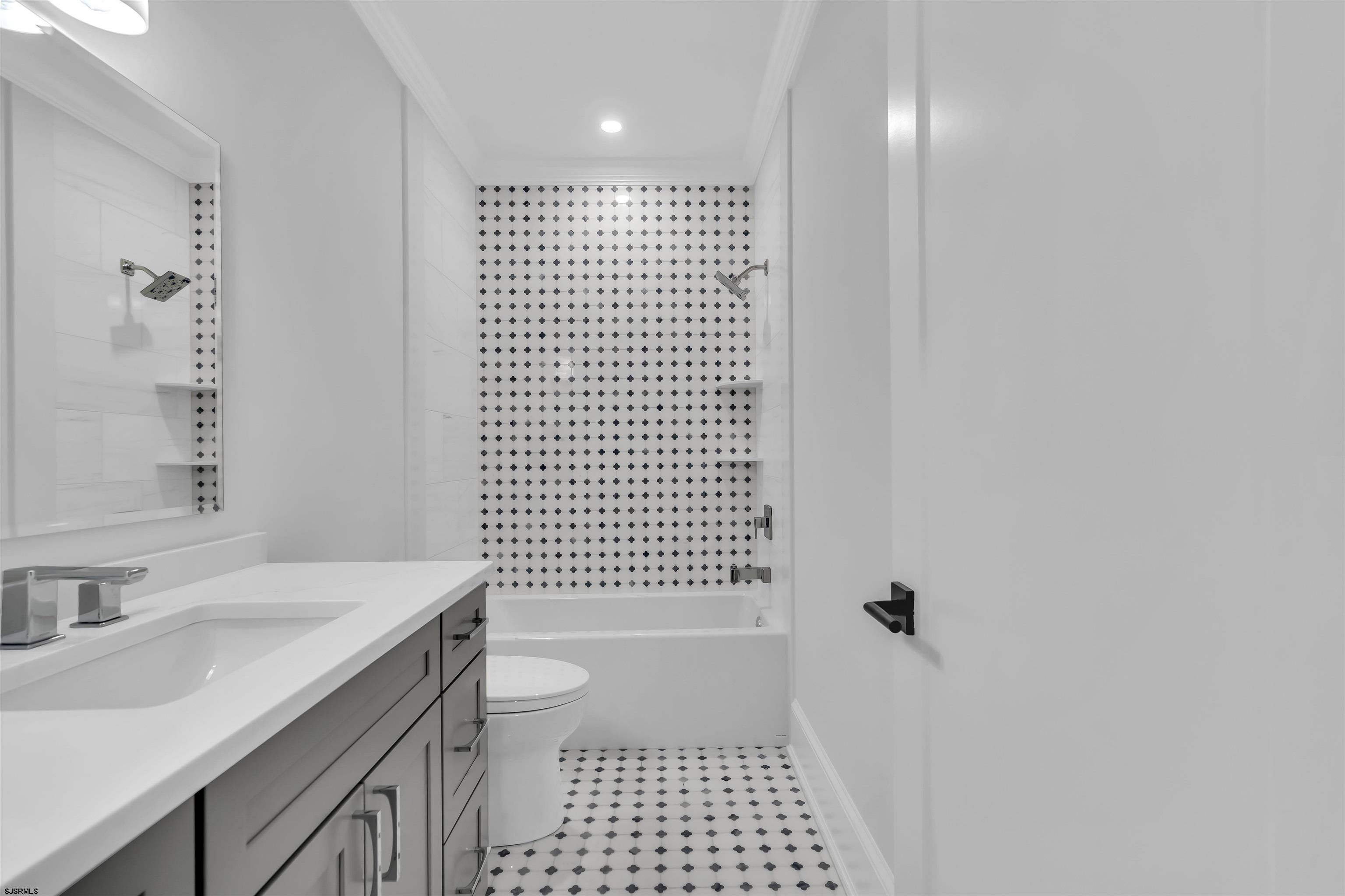 805 Parkridge Road. Ocean City, NJ 08226