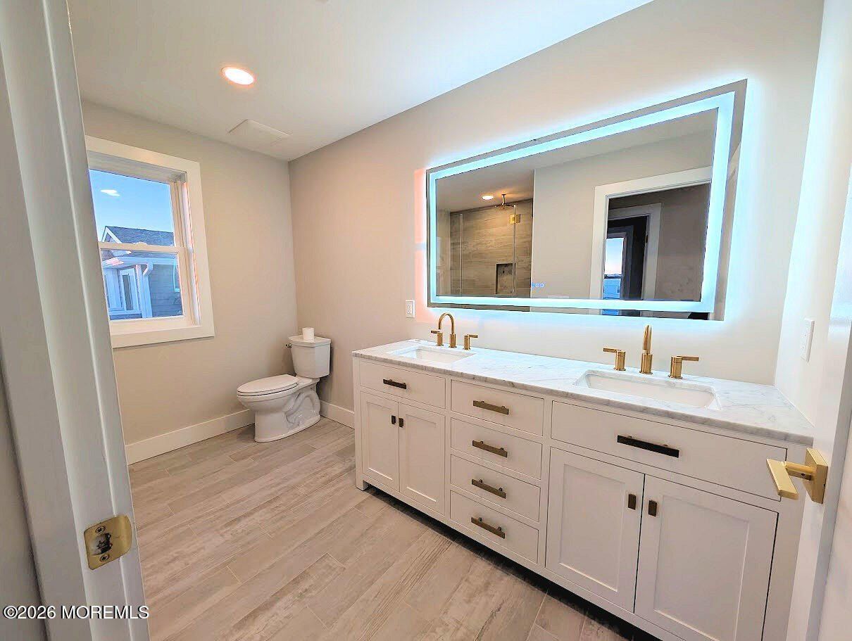 113 New Brunswick Avenue. Lavallette, NJ 08735