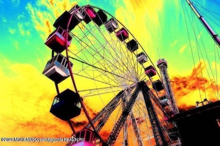 45 Lincoln Avenue Unit Oceanside. Seaside Heights, NJ 08751