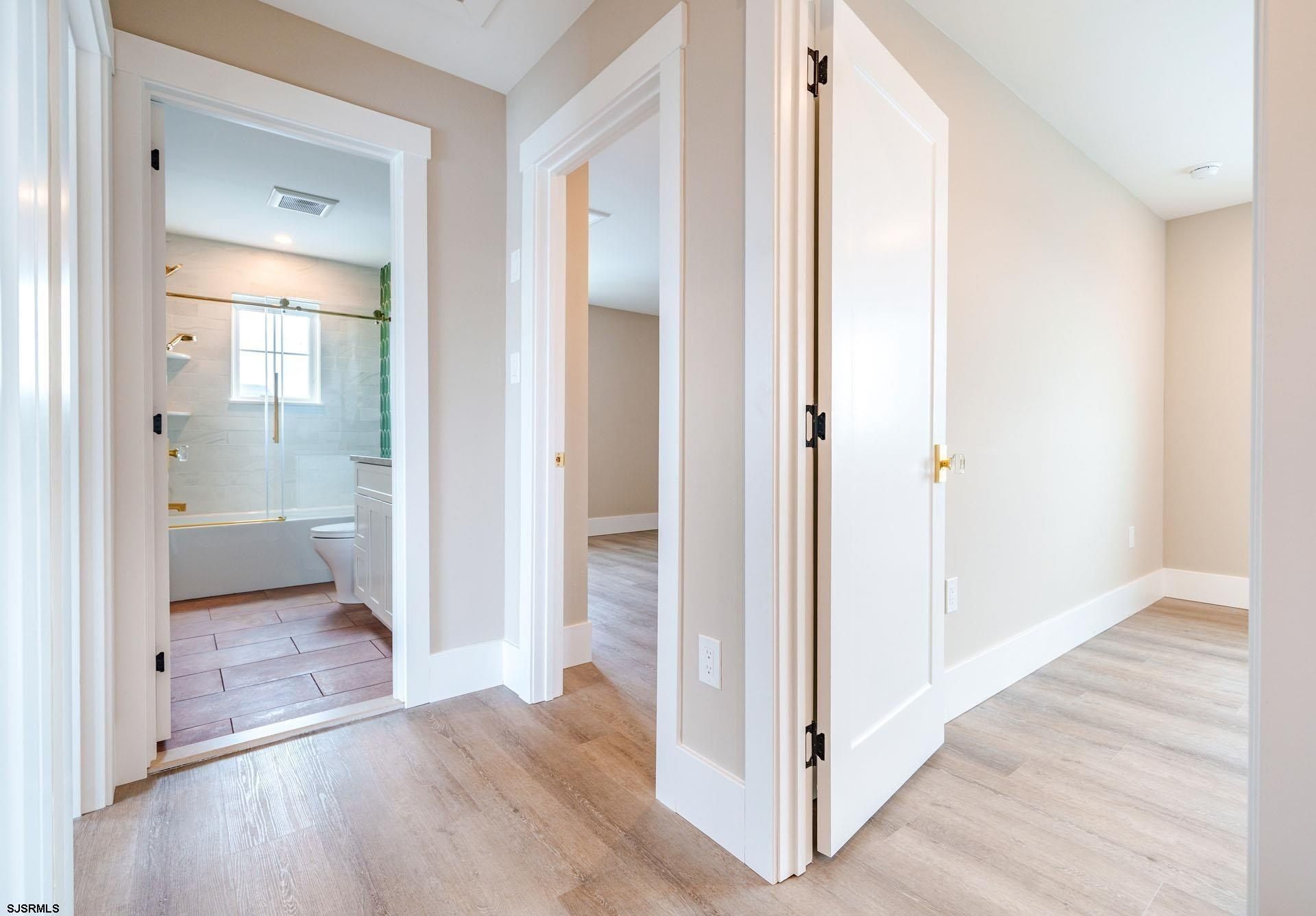 121 Bark Drive. Ocean City, NJ 08226