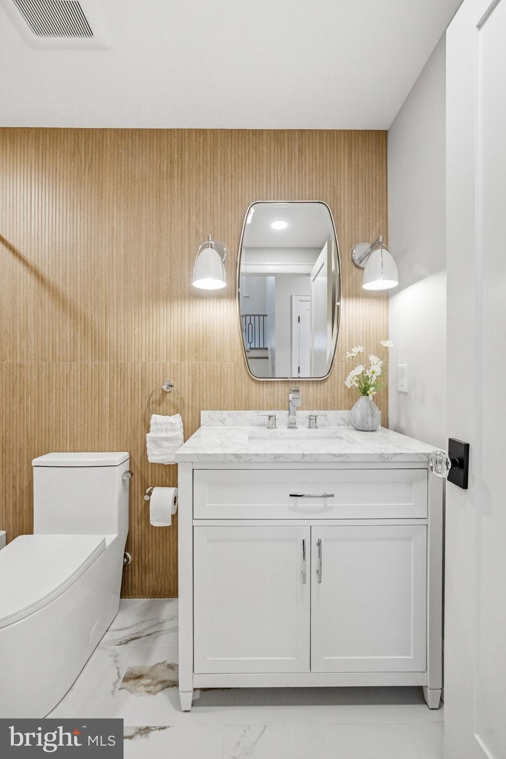 110 Avondale Ave. Haddonfield, NJ 08033