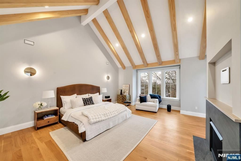 468 Lydecker Street. Englewood, NJ 07631