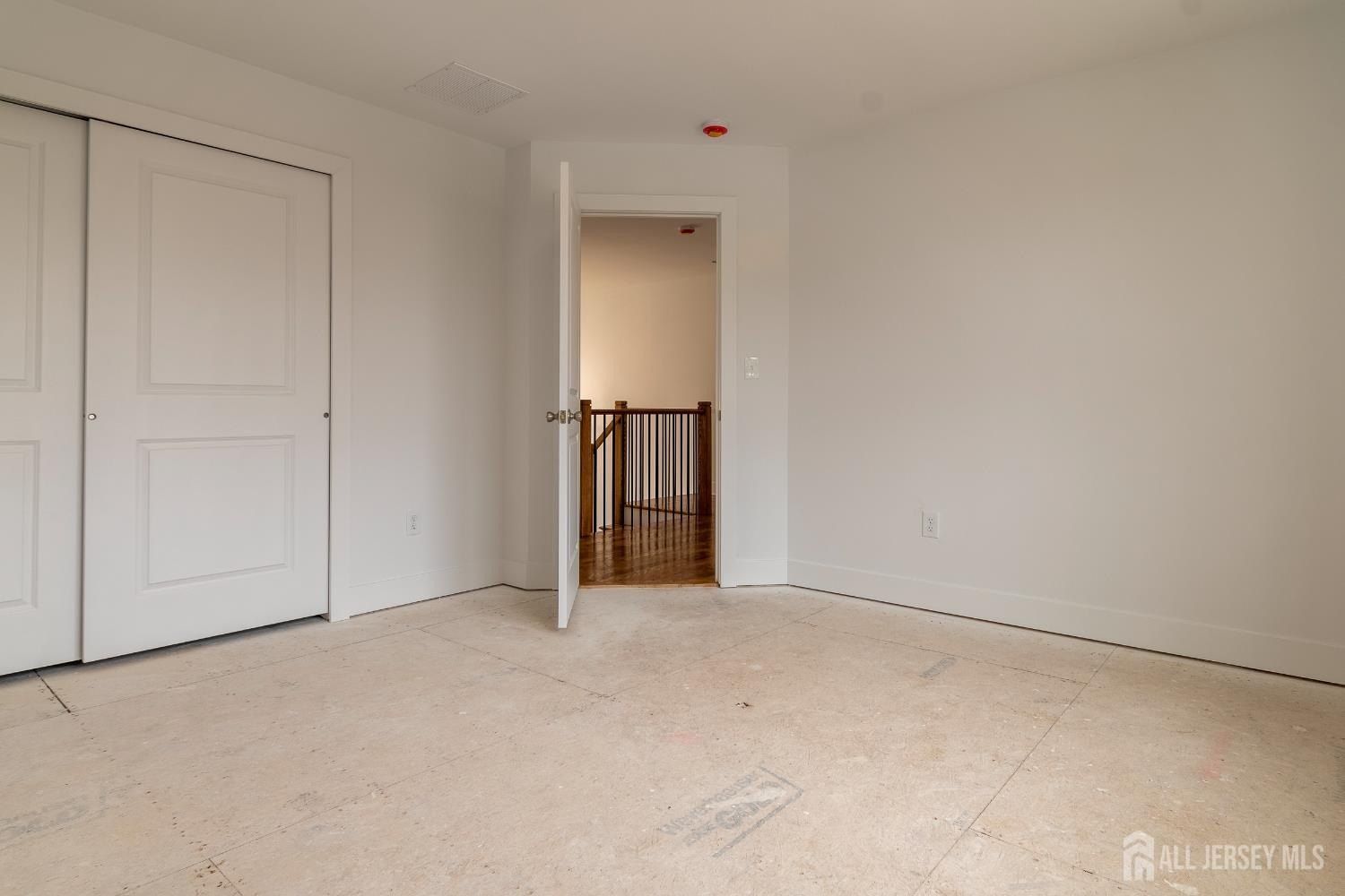 40 Ave I. Monroe, NJ 08831