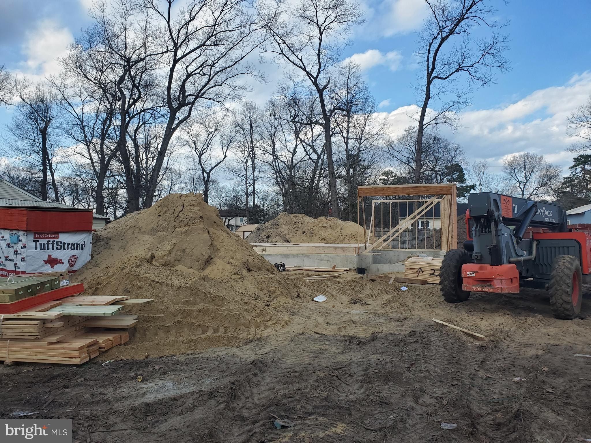 228 Bayberry Street. Browns Mills, NJ 08015