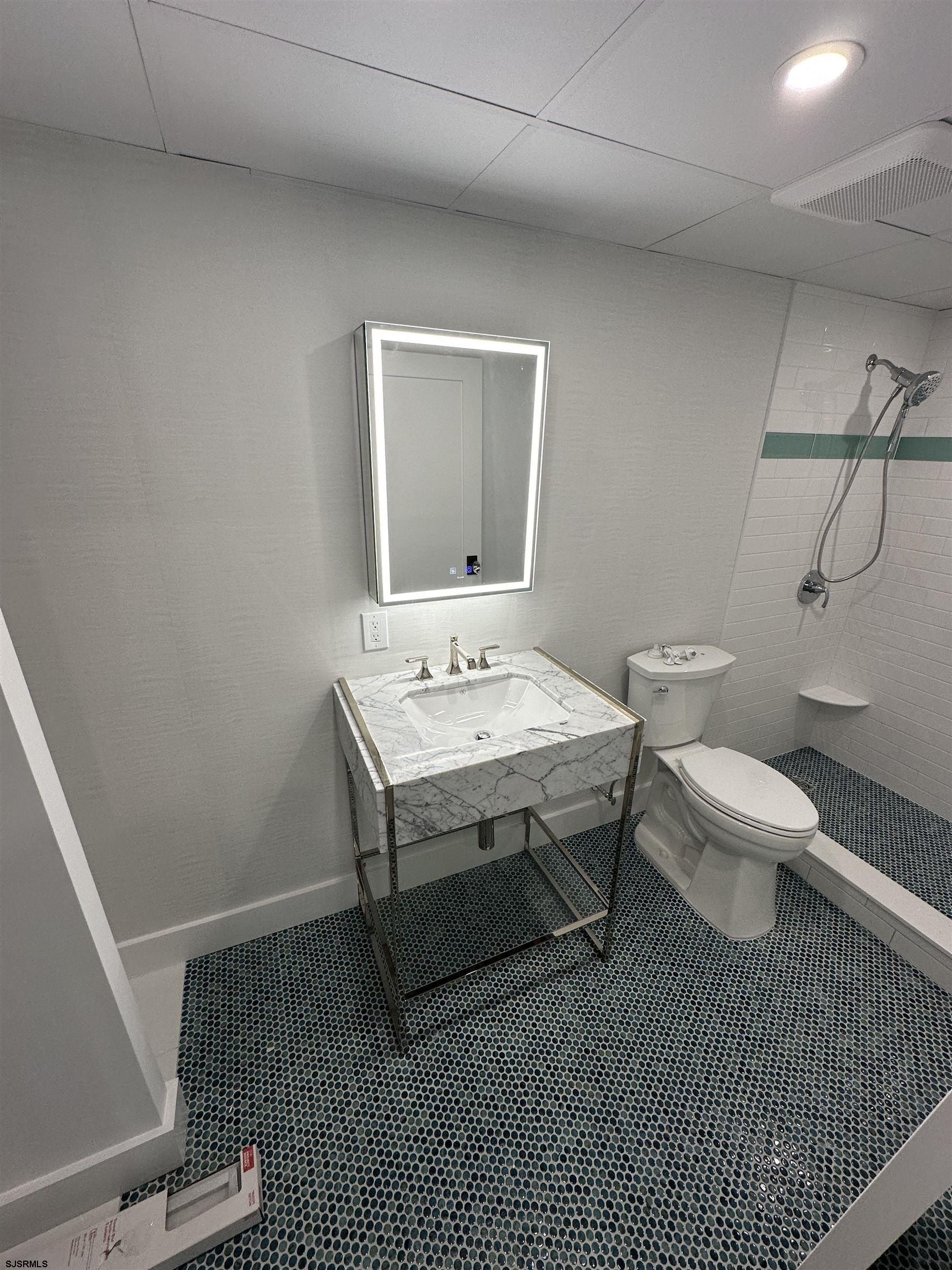 100 S Berkley Square. Atlantic City, NJ 08401