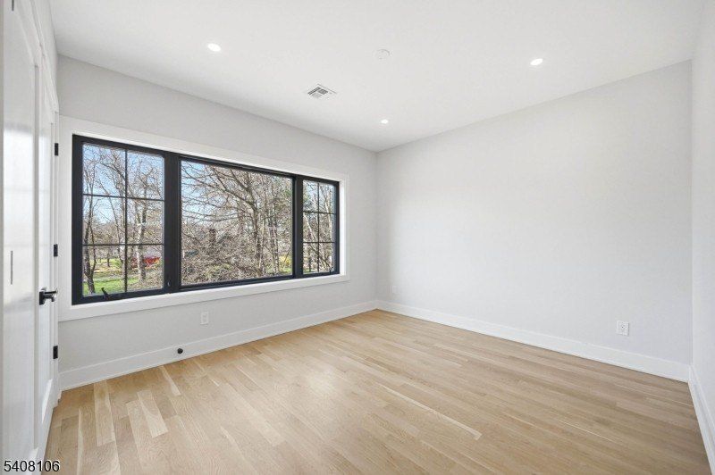 74 Irving Ave. Livingston, NJ 07039