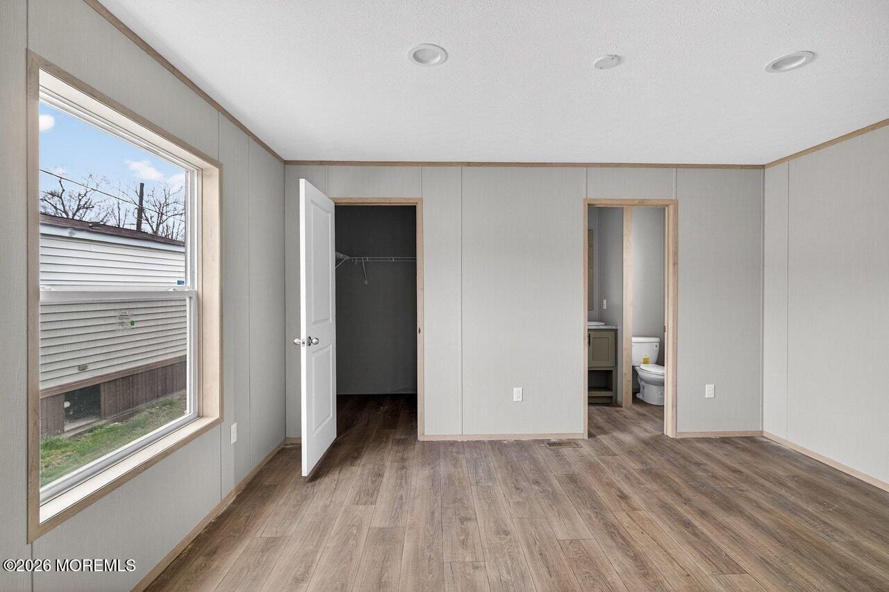 228 Maple Street. Robbinsville, NJ 08691