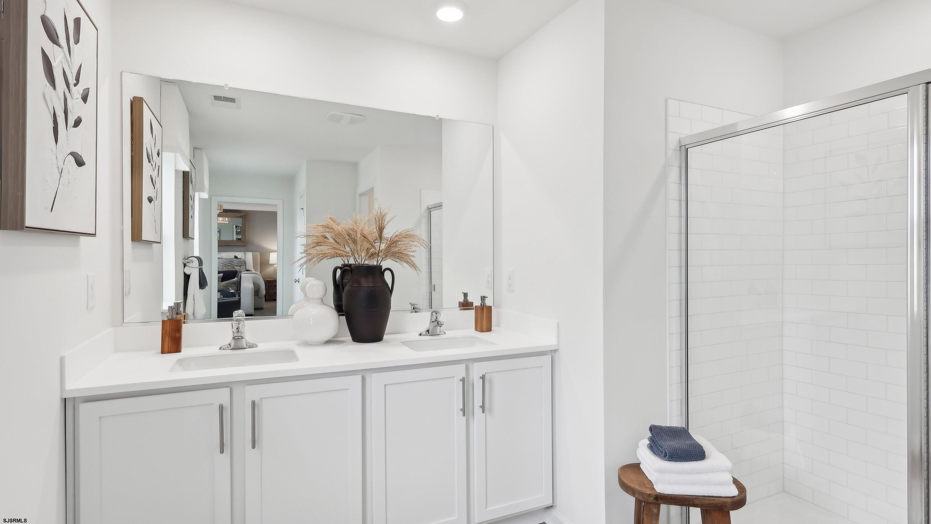 221 Northfield Ave. Northfield, NJ 08225