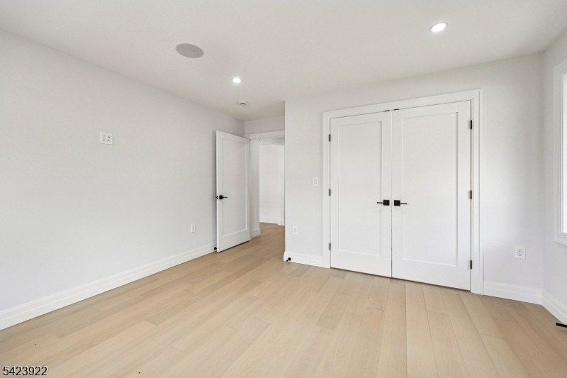 Albany Ave. Nutley, NJ 07110