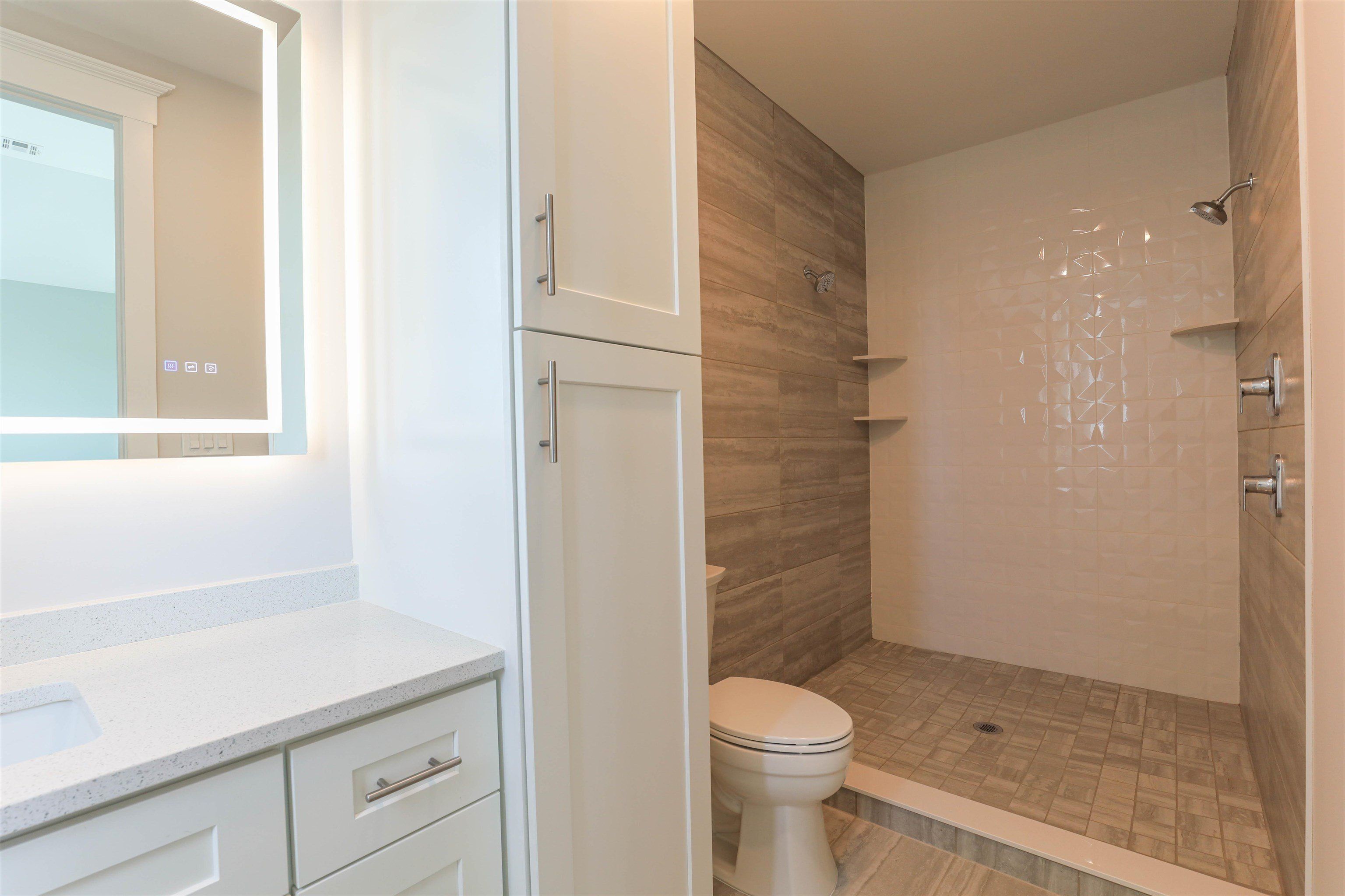 122 E Morning Glory. Wildwood Crest, NJ 08260