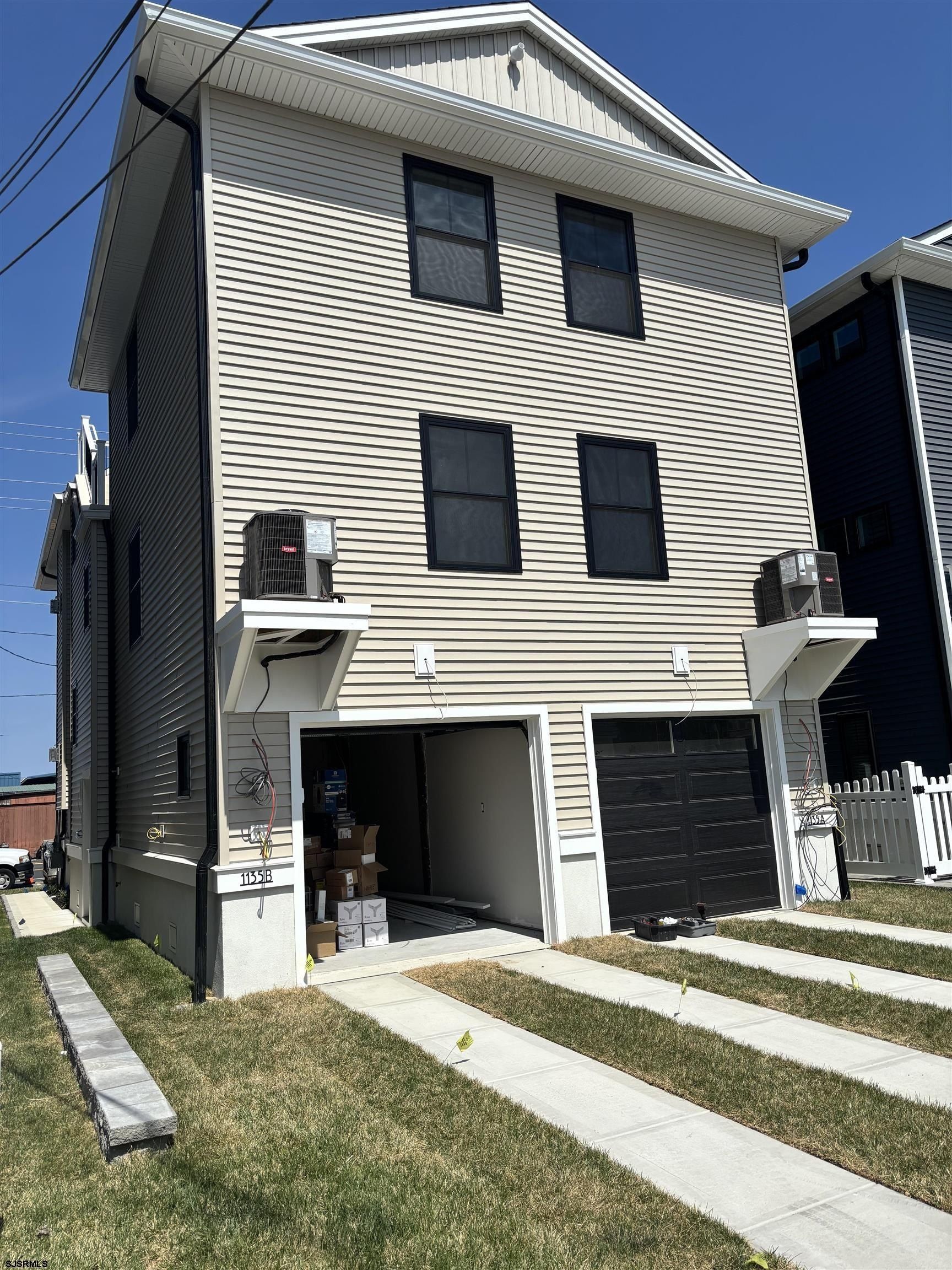 1135 West Ave. Ocean City, NJ 08226