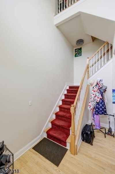 1427 Barnhardt Ln. Rahway, NJ 07065