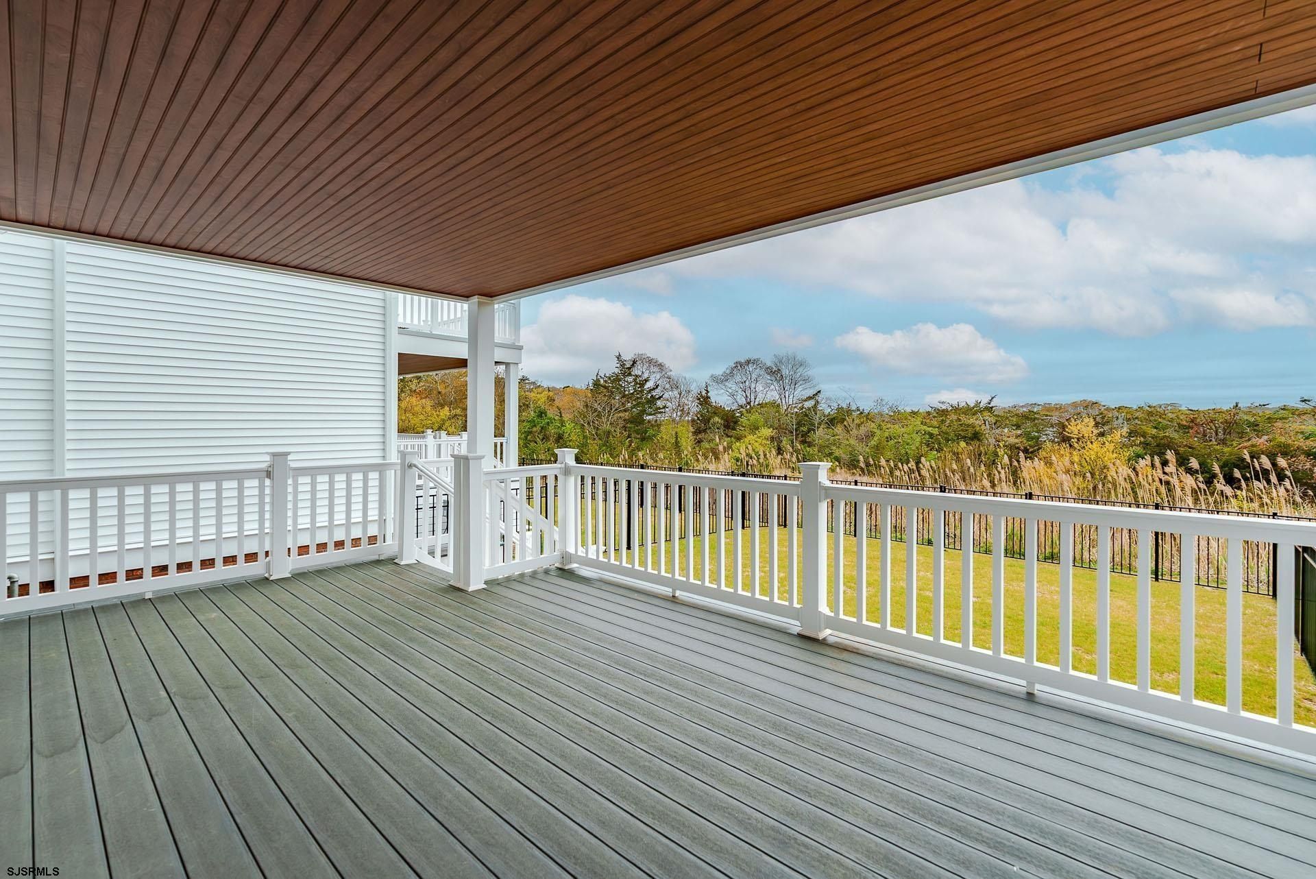 17 Creek View Ln. Linwood, NJ 08221