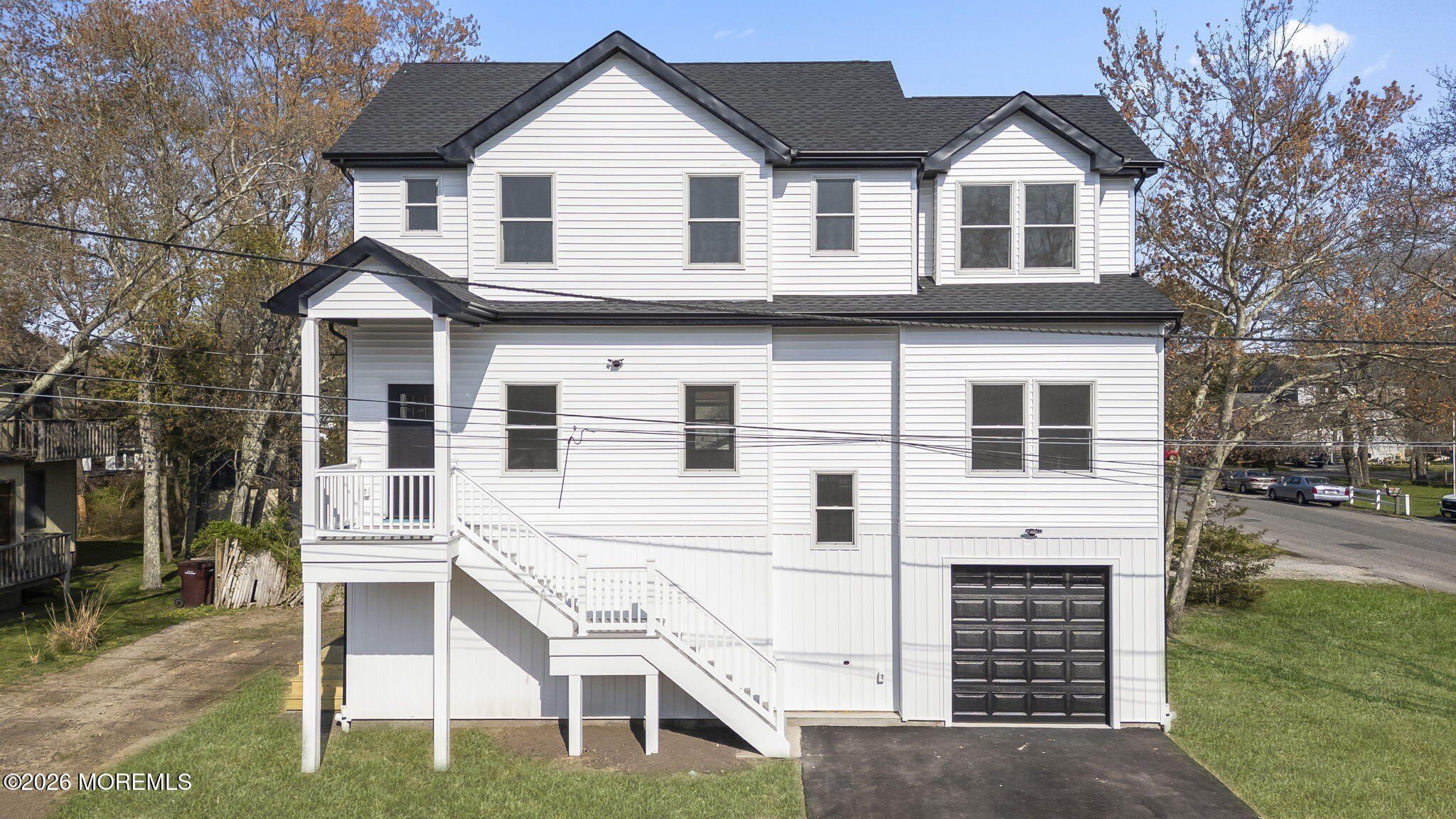 175 Brennan Concourse. Bayville, NJ 08721
