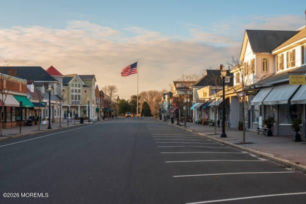 Th Avenue. Spring Lake, NJ 07762