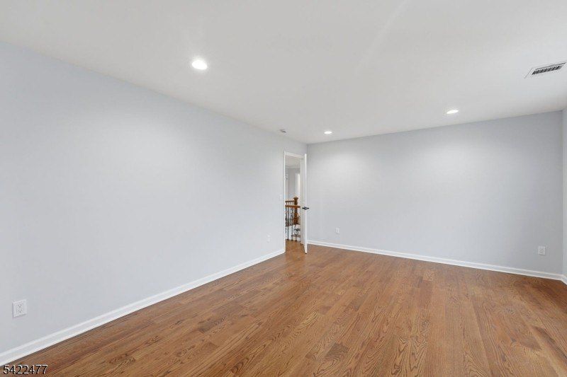 Edwards Rd. Parsippany, NJ 07054