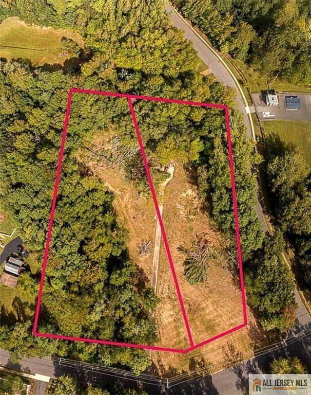 374 Matchaponix Road. Monroe Township, NJ 08831