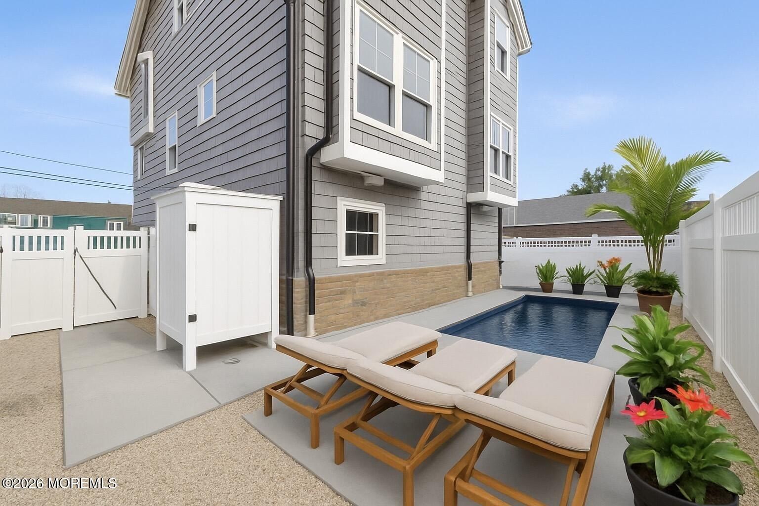 6B E Colorado Avenue. Beach Haven, NJ 08008
