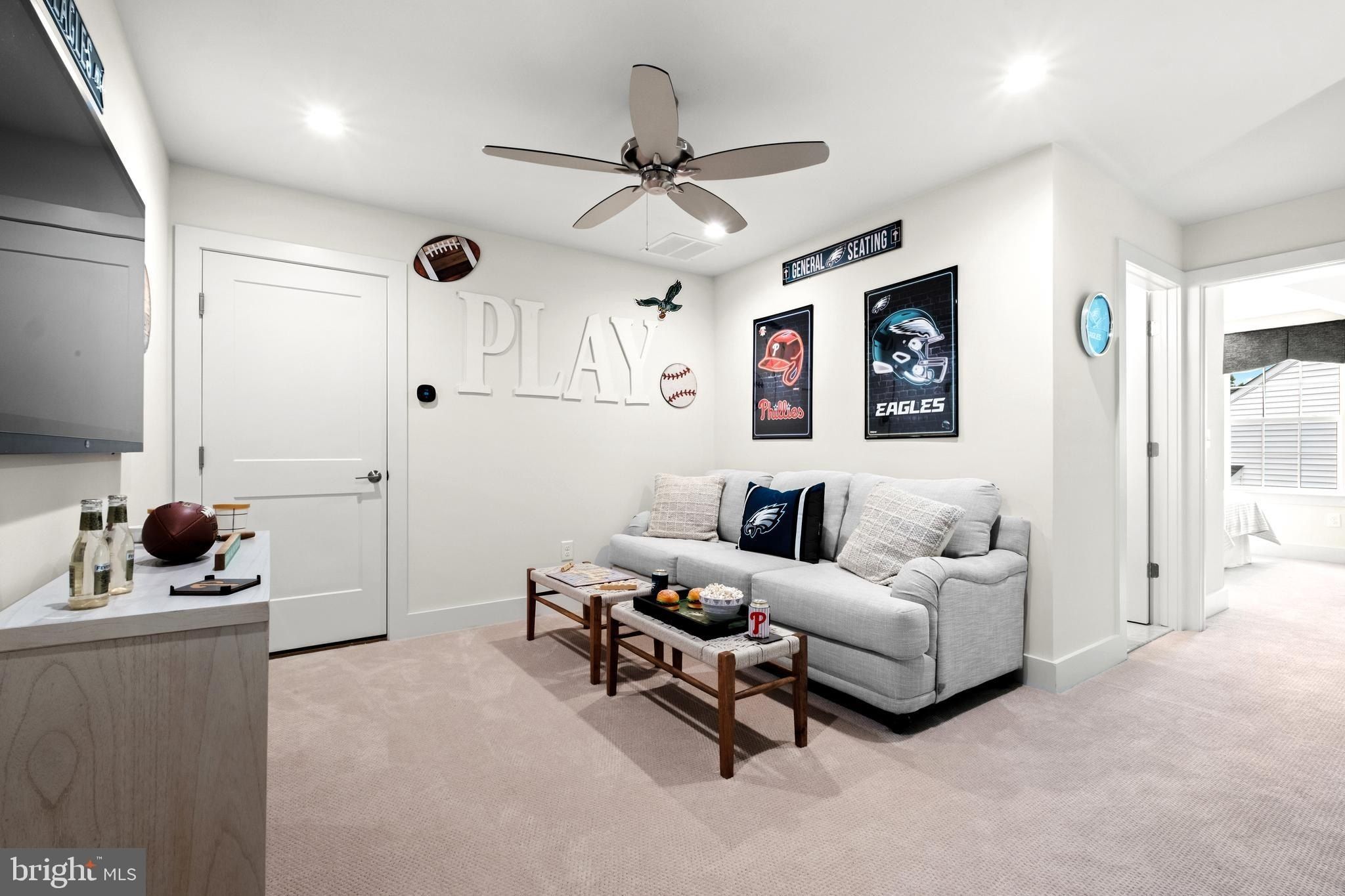 79 Redkist Drive. Mullica Hill, NJ 08062