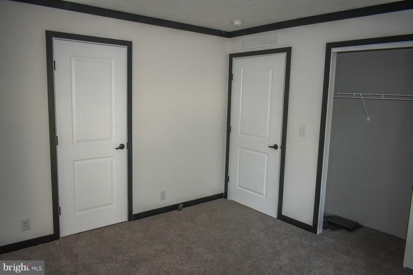 119 Middle Drive. Elmer, NJ 08318