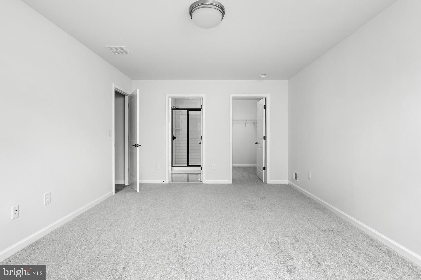 262 Mcadoo Avenue. Hamilton, NJ 08619