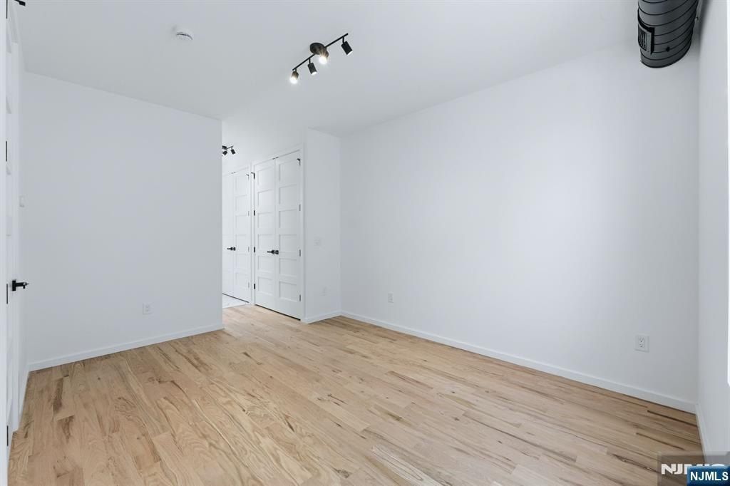 199 Park Street. East Orange, NJ 07017