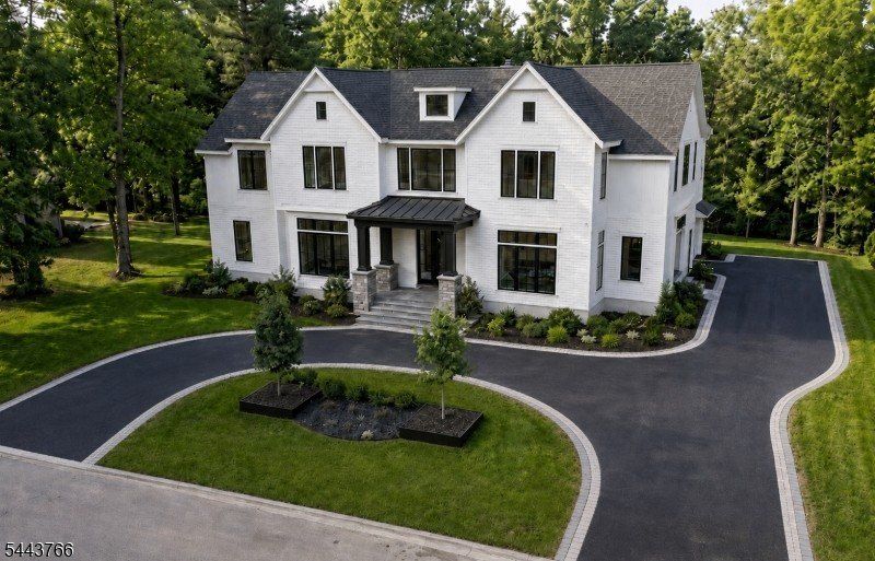 45 Great Hills Rd. Short Hills, NJ 07078