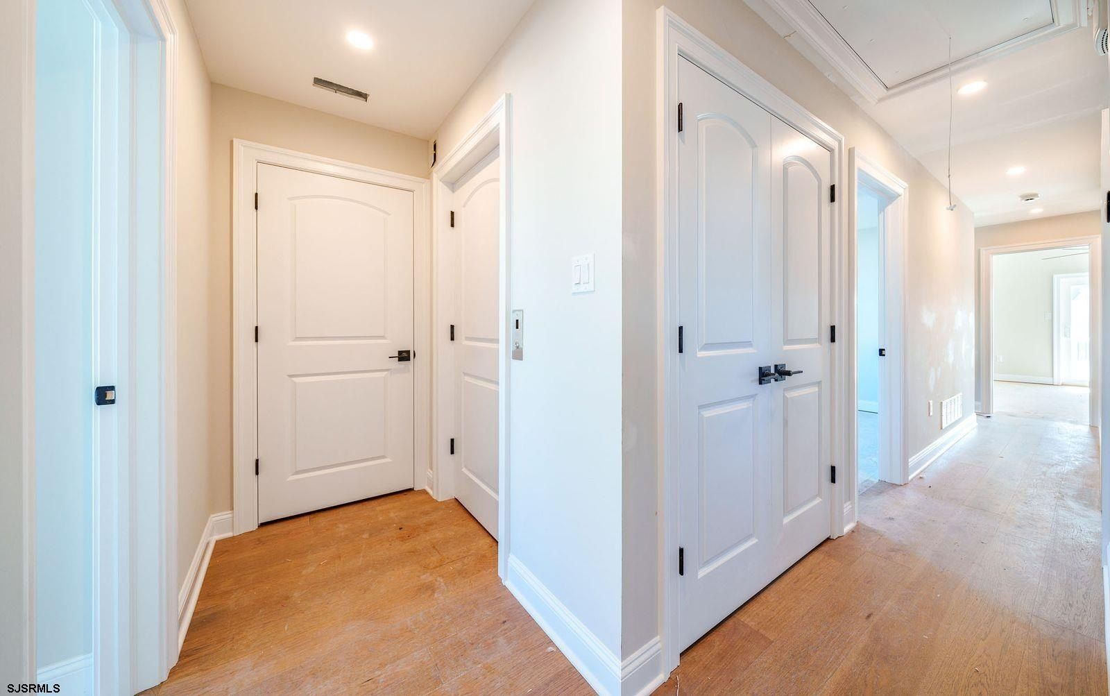 20 Asbury Ave. Ocean City, NJ 08226