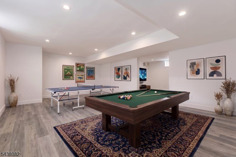 21 Woodruff Ct. New Providence, NJ 07974