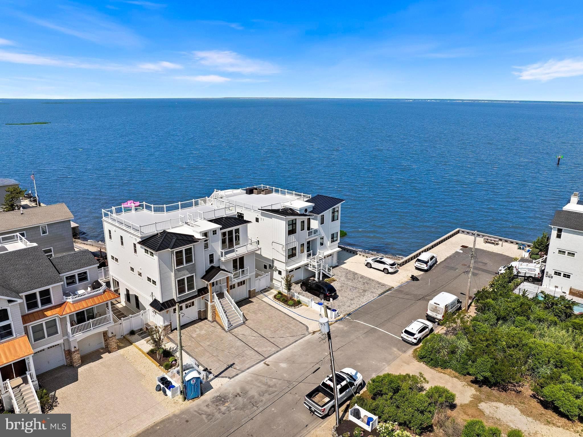 132 W Jeanette. Long Beach Township, NJ 08008