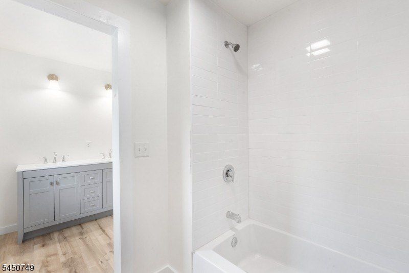 Allamuchy Trl. Andover, NJ 07821