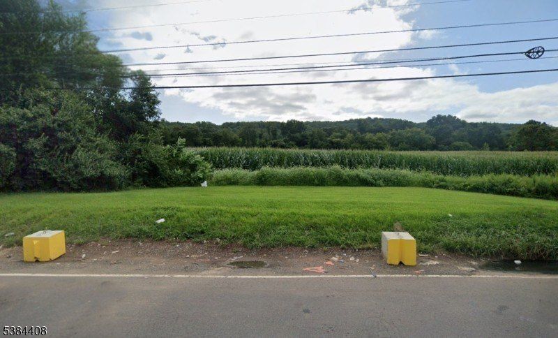 Route173 978. Bloomsbury, NJ 08804