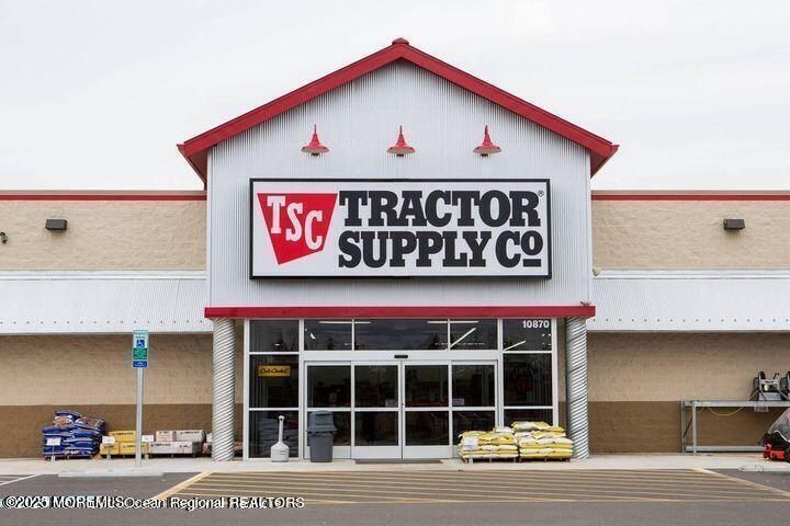 703 Route 524. Allentown, NJ 08501