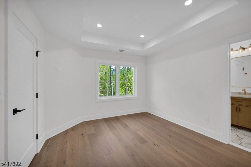 94 E Cedar St. Livingston, NJ 07039
