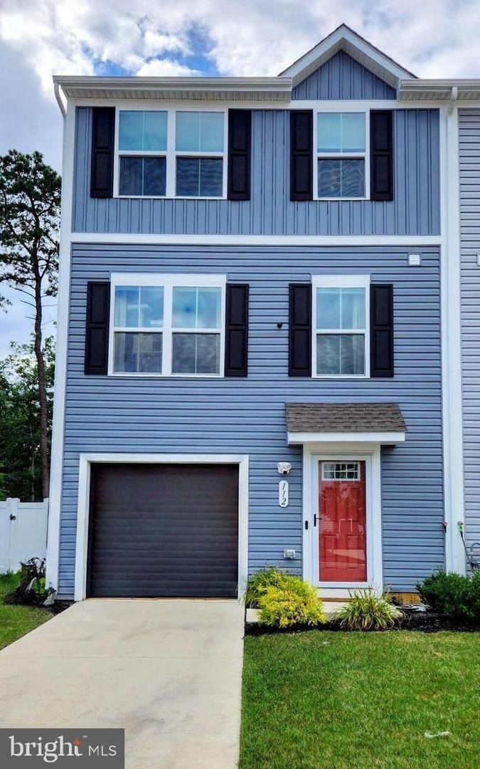 112 Rowand Way E. Clementon, NJ 08021