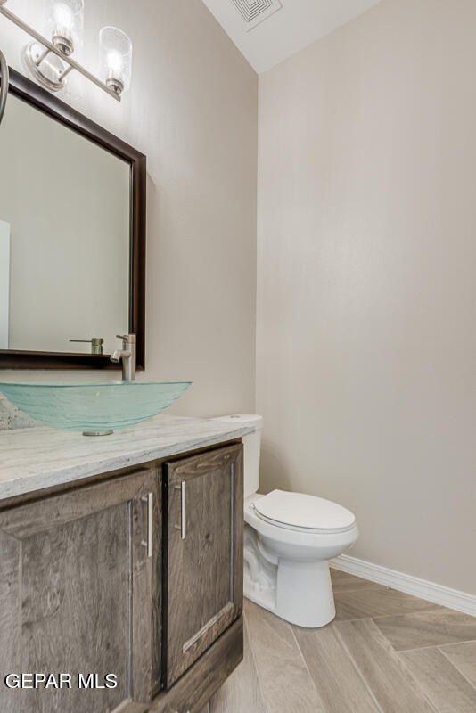 6023 Ashwood. Santa Teresa, NM 88008