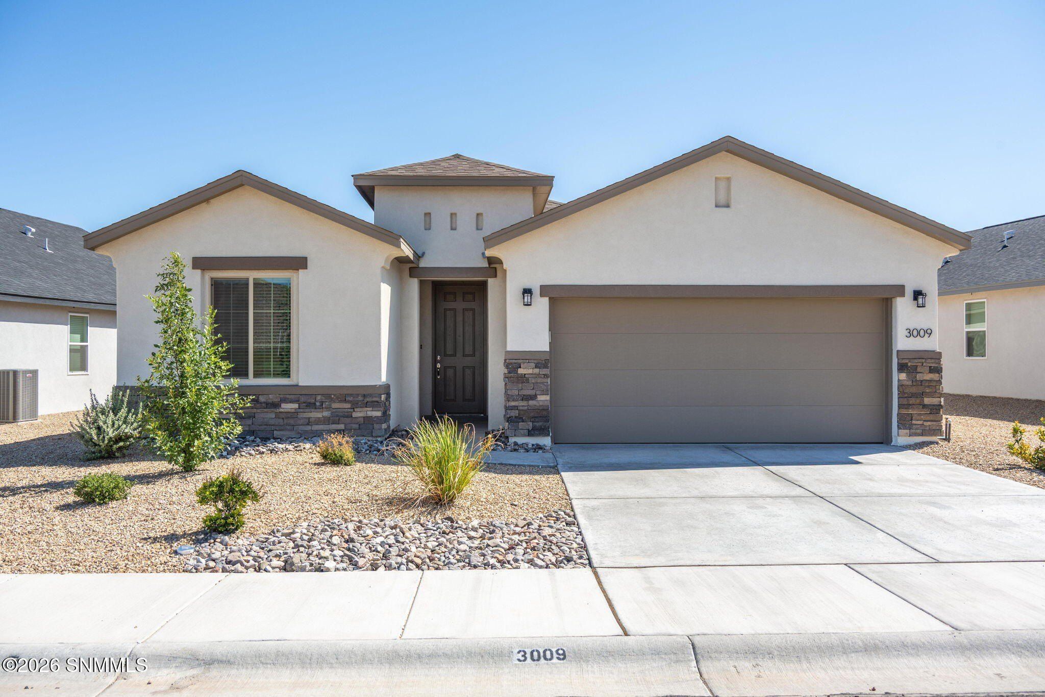 3009 Fortune Road. Las Cruces, NM 88012