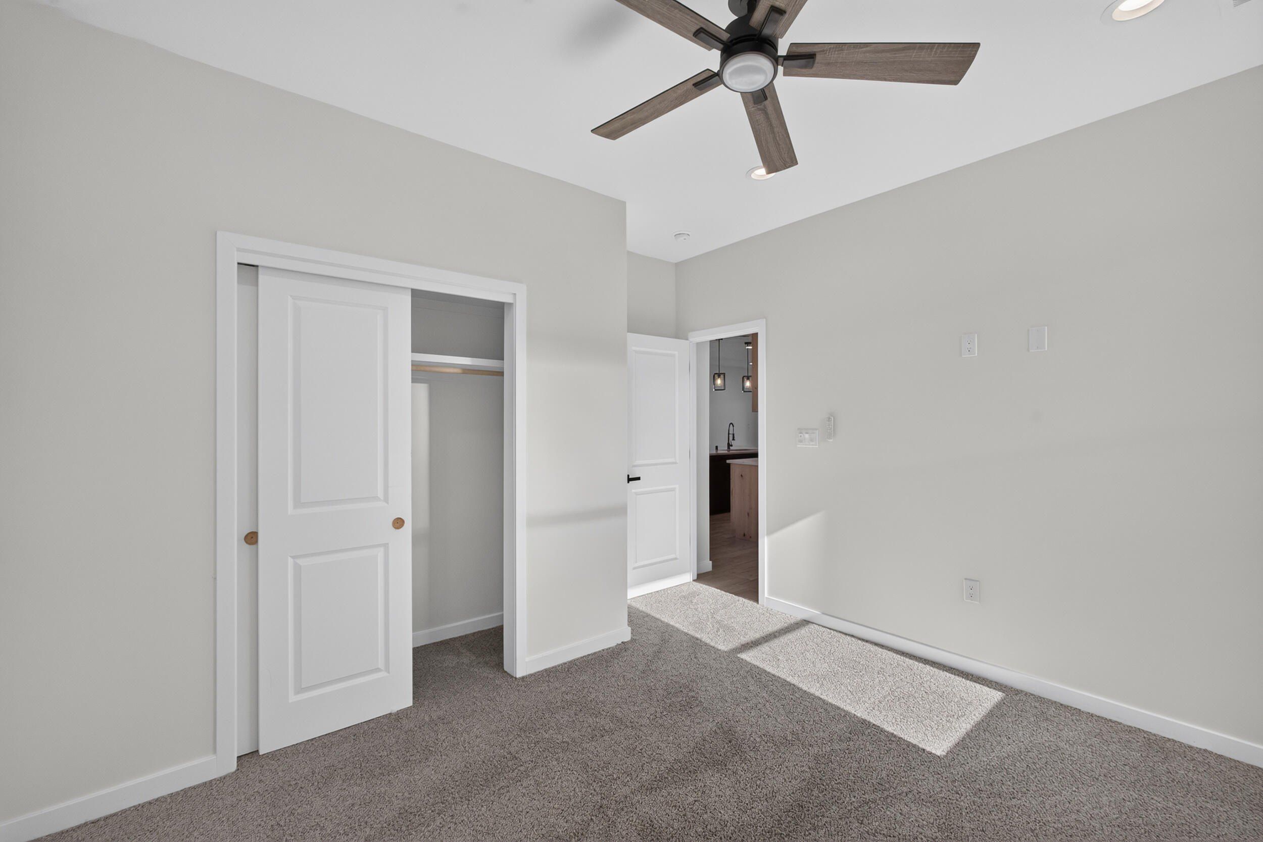 121 9Th Avenue Nw. Rio Rancho, NM 87124