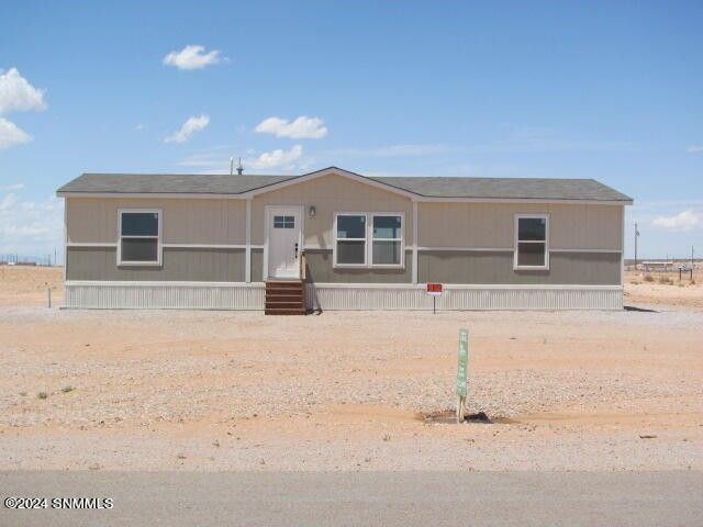 1413 Gobi Desert Drive. Chaparral, NM 88081