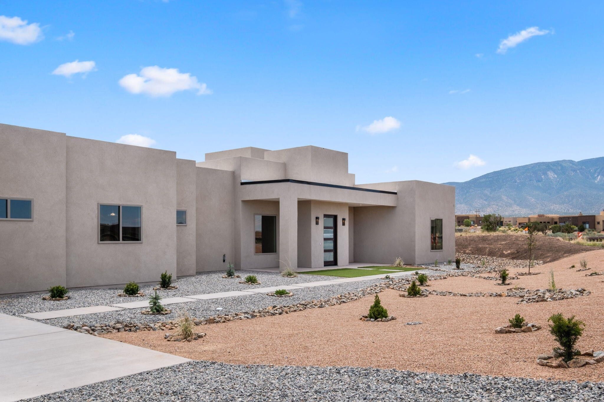 26 Pueblo Bonito Road. Placitas, NM 87043